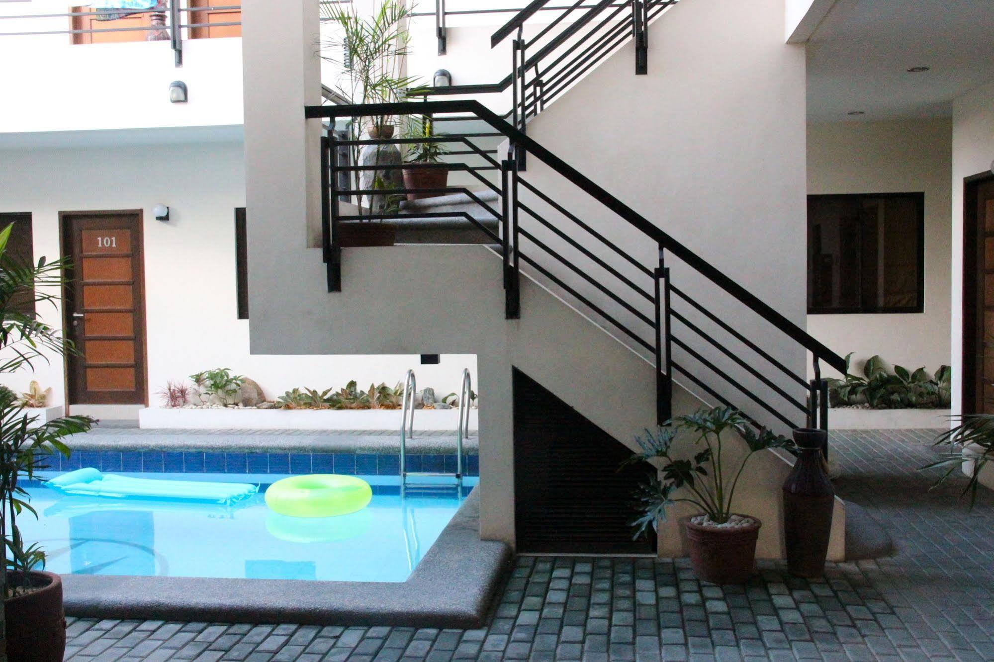 Elyseah Condotel Ángeles Exterior foto